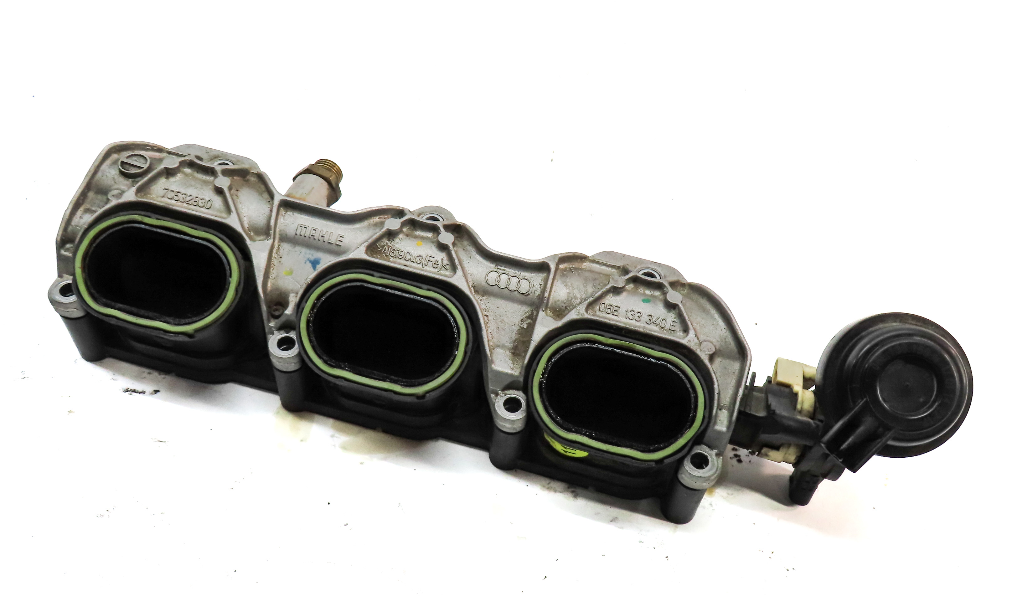 12-17 AUDI A6 A7 Q5 S5 SQ5 (C7 4G8 B8 8T 8R) RIGHT INTAKE MANIFOLD DIFFUSER RAIL — exact item pictured